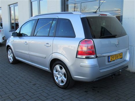 Opel Zafira - 2.2 Executive Nette auto NAP - 1