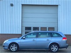 Opel Vectra Wagon - 2.2i-16V Business | Airco ECC, Nav., Cruise Contr. etc. |