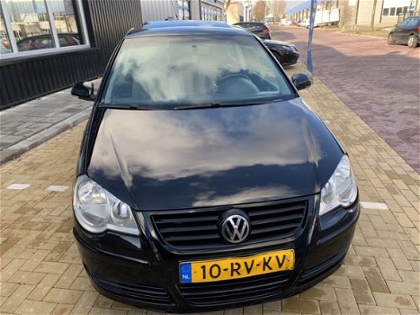 Volkswagen Polo - 1.2-12V Optive - 1