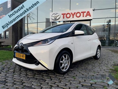 Toyota Aygo - 1.0 VVT-i x-play - 1