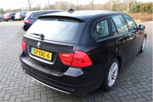 BMW 3-serie Touring - 320d Efficient Dynamics Edition Luxury Line 50 procent deal 4.475, - ACTIE Xen - 1
