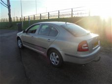 Skoda Octavia - 1.9 TDI Elegance octavia 1.9 tdi airco ecc lmv