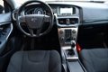 Volvo V40 Cross Country - 1.6 D2 Kinetic Navigatie - 1 - Thumbnail