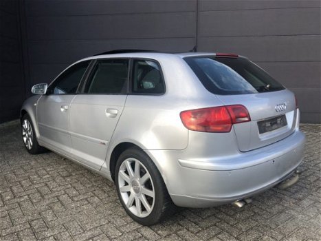 Audi A3 Sportback - 2.0 TDI -PANO-XENON-LEDER-NAVI - 1