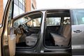 Volkswagen Sharan - 2.0 TDI DSG Comfortline 7p. Navigatie, PDC - 1 - Thumbnail