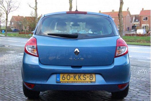 Renault Clio - 1.2 TCe Dynamique | Navigatie | Airco | Cruise - 1