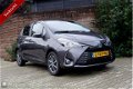 Toyota Yaris - 1.5 Hybrid Automaat Y20 nav/ecc/cam/lmv15 - 1 - Thumbnail