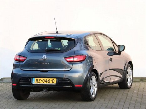 Renault Clio - 1.5 dCi Ecoleader Zen AIRCO / NAVI / STOELVERWARMING / TREKHAAK - 1