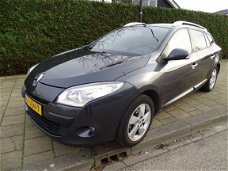 Renault Mégane Estate - Megane MÉGANE 1.6 16V 110 DYNAMIQUE- 165577 Km -Clima - Navi