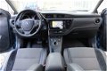 Toyota Auris Touring Sports - 1.8 Hybrid Lease pro 1e Eig Xenon Led Pano Navi Stoelverwarming - 1 - Thumbnail