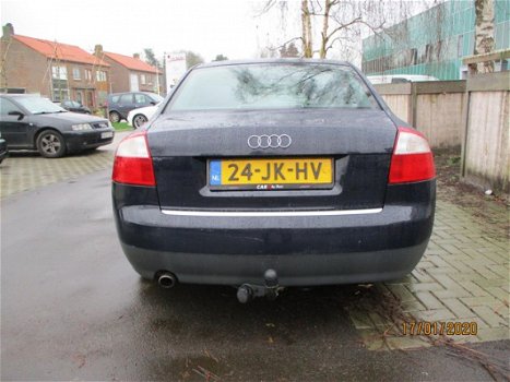 Audi A4 - 1.6 Met LPG-G3 - 1