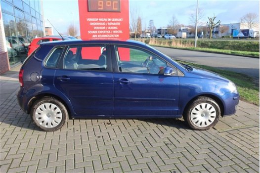 Volkswagen Polo - 1.2-12V Comfortline Airco / Elek. ramen / Radio - 1