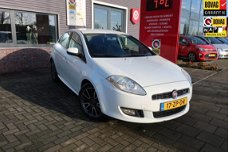 Fiat Bravo - 1.4 T-Jet Sport Airco / Elek. ramen / Radio