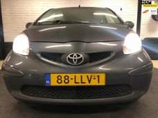 Toyota Aygo - 1.0-12V Airco, Elec.Pakket, Radio, Rijdt Goed