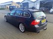 BMW 3-serie Touring - 330d High Executive - 1 - Thumbnail