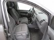 Volkswagen Touran - 1.9 TDI Comfortline - 1 - Thumbnail