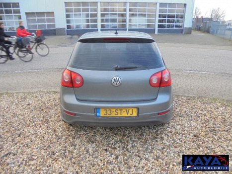 Volkswagen Golf - 1.6Fsi Turijn Nap Clima Apk 05-20 - 1