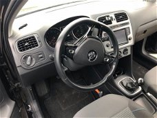 Volkswagen Polo - 1.0 TSI 95pk BlueMotion Edition lm velgen | airco | cruise | zomer+winterbanden