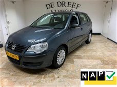 Volkswagen Polo - 1.2-12V Comfortline ZONDAG ' s open van 12-tot 17 uur