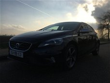 Volvo V40 - 2016 D4 Nordic+ Automaat, Leder, 85DKM