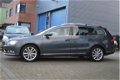 Volkswagen Passat Variant - 1.4 TSI Highline BlueMotion NaviLederNap - 1 - Thumbnail