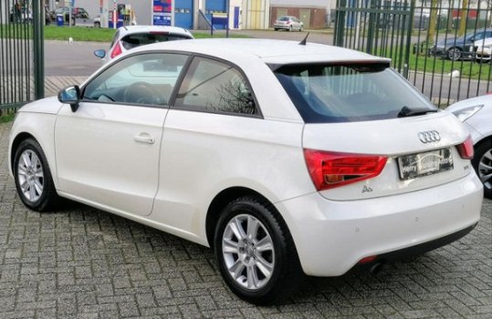 Audi A1 - 1.2 TFSI Ambition Pro Line airco pdc groot scherm - 1