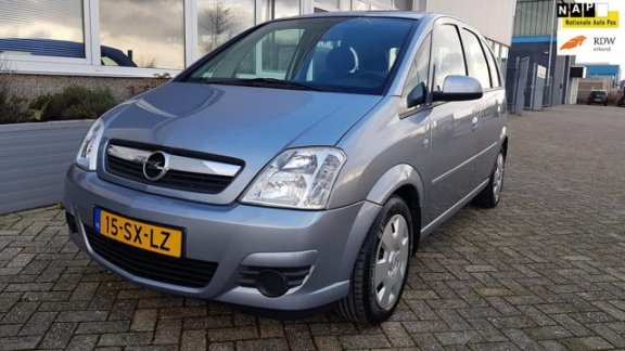 Opel Meriva - 1.6-16V Enjoy APK tot 01-2021 + extra gaspedaal links invalide aangepast Hoogzitter - 1