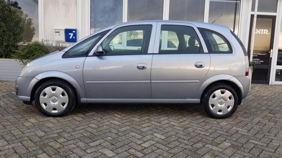 Opel Meriva - 1.6-16V Enjoy APK tot 01-2021 + extra gaspedaal links invalide aangepast Hoogzitter - 1