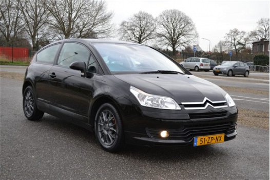 Citroën C4 Coupé - 1.4-16V Image ZEER NETTE AUTO - 1