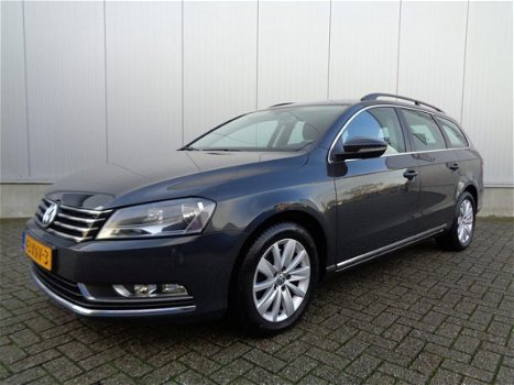 Volkswagen Passat Variant - 1.6 TDI Comfort Executive Line BlueMotion 105PK Clima Cruise NAVI LMV - 1