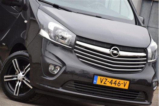 Opel Vivaro - 1.6 CDTI L2H1 Edition EcoFlex 146 PK / Navigatie / Camera / Airco / Cruise / Trekhaak - 1