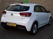 Kia Rio - 1.0i Turbo DynamicLine | Navi | Airco | Cruise control | Lichtmetalen velgen | 1e Eigenaar - 1 - Thumbnail