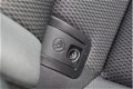 Volkswagen Golf - 1.6 TDI Comfortline BlueMotion (111pk) Navi /Climat /Cruise /Elek. pakket /Radio / - 1 - Thumbnail