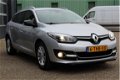 Renault Mégane Estate - 1.5 dCi Bose (111pk) Leder-Alcantara /Navi /Climat /Cruise /Elek. pakket /Ra - 1 - Thumbnail