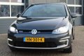 Volkswagen Golf - 1.4 TSI GTE €13.450, - ex btw (204pk) LED V+A/ Zwarte hemel Automaat/ Groot Navi/ - 1 - Thumbnail