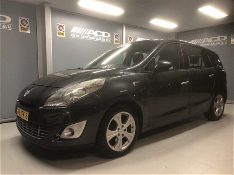 Renault Grand Scénic - 1.4 TCe Dynamique / TREKHAAK / PANORAMA / NAVI / 5 PERSOONS / RIJKLAARPRIJS - 1