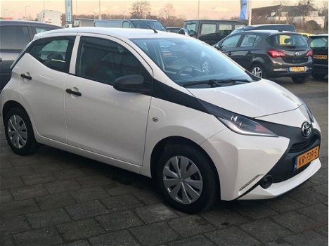 Toyota Aygo - 1.0 VVT-i x-now Airco - 1