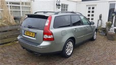 Volvo V50 - 1.6D Edition II Excellent mooi en zeer complete uitgevoerd.Bij de dealer onderhouden