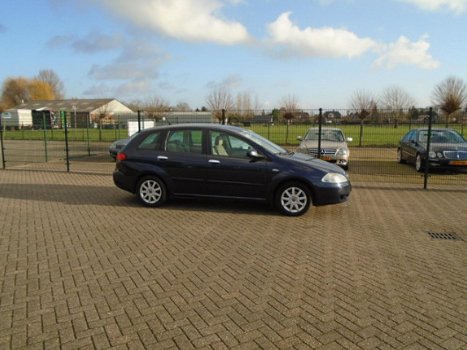 Fiat Croma - APK NIEUW AIRCO NAVI CC PERFECT RIJDEND - 1