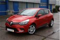 Renault Clio - TCe 90pk Zen Navi / Bluetooth / cruise control / Airco - 1 - Thumbnail