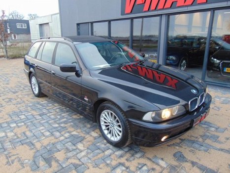 BMW 5-serie Touring - 530 530i AUT Executive Nap Schuifdak Leder Clima - 1