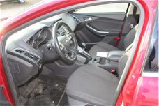 Ford Focus Wagon - 1.6 TDCI Titanium Euro 5 Deze auto moet nog gereinigd worden. airco, climate cont