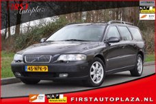Volvo V70 - 2.4 T Geartr. C.L. AUTOMAAT AIRCO/LEDER/CRUISE YOUNGTIMER