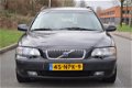 Volvo V70 - 2.4 T Geartr. C.L. AUTOMAAT AIRCO/LEDER/CRUISE YOUNGTIMER - 1 - Thumbnail