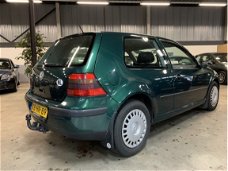 Volkswagen Golf - 1.4-16V