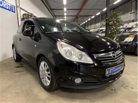 Opel Corsa - 1.4-16V Sport - 1