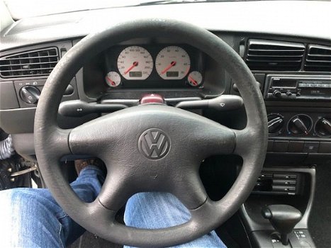 Volkswagen Golf - 1.8 Milestone - 1
