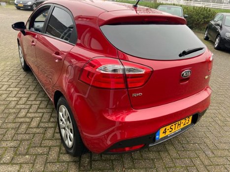 Kia Rio - 1.2 CVVT Plus Pack, Led dagrijverl. Airco, Radio/cd, Aux USB - 1