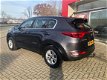 Kia Sportage - 1.6 i Nieuw Model € 219, = per maand 1e eigenaar perfecte staat info 0492-588951 - 1 - Thumbnail