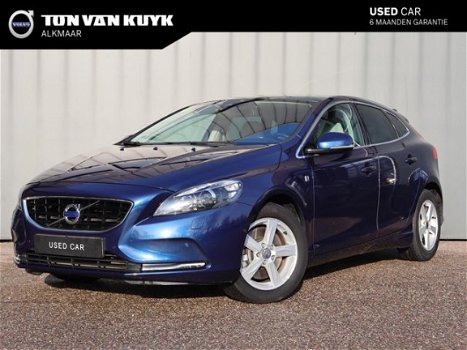 Volvo V40 - D4 Ocean Race / Panorama dak / Harman Kardon / Electrische stoelen - 1